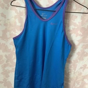 Girls Nike Active Top Size L